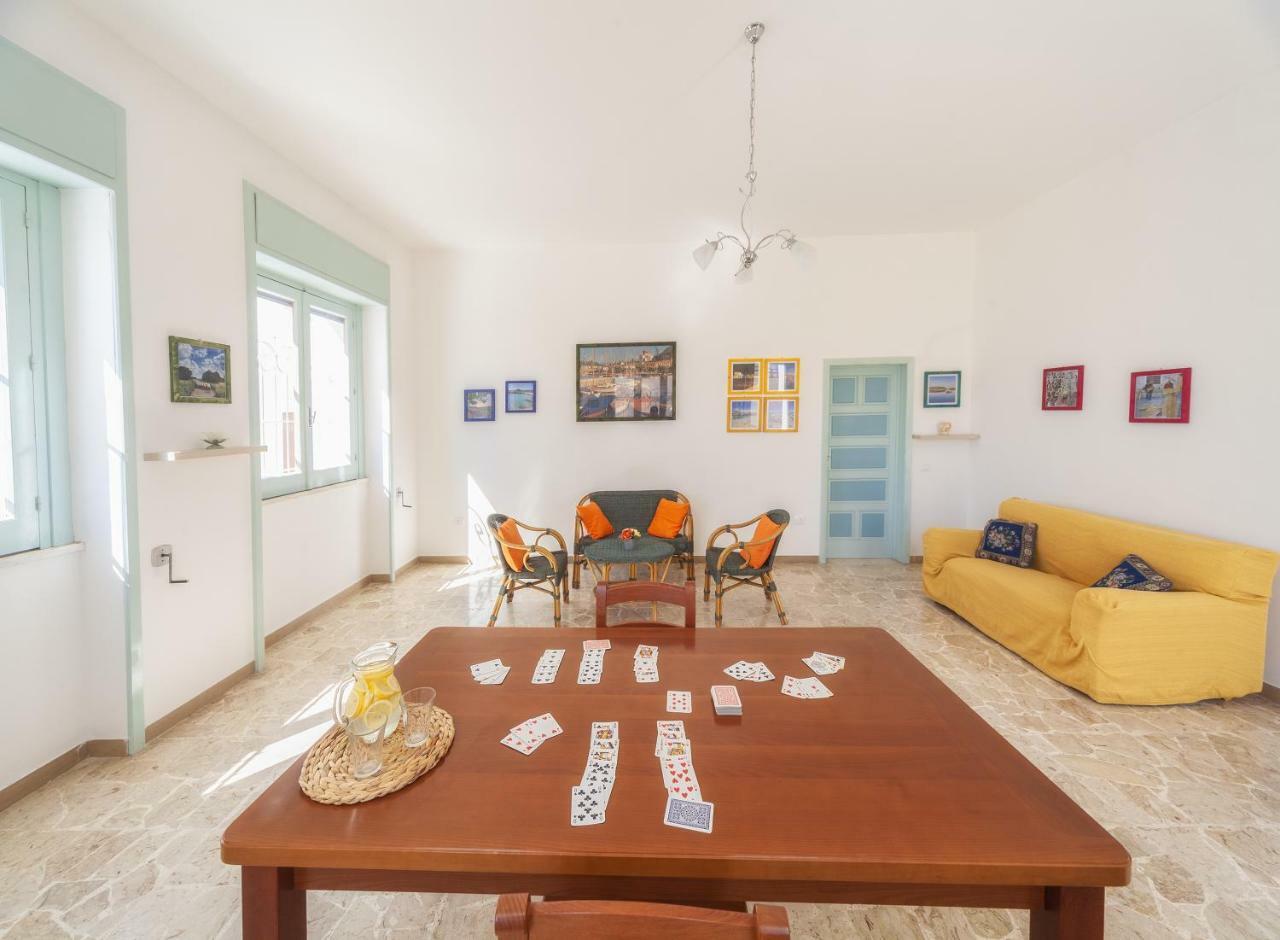 Casa Mamma Rita - Family House Villa Marina di Mancaversa Exteriör bild